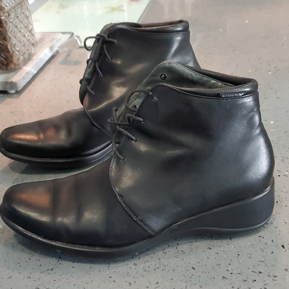 Black Mephisto air jet ankle boots
